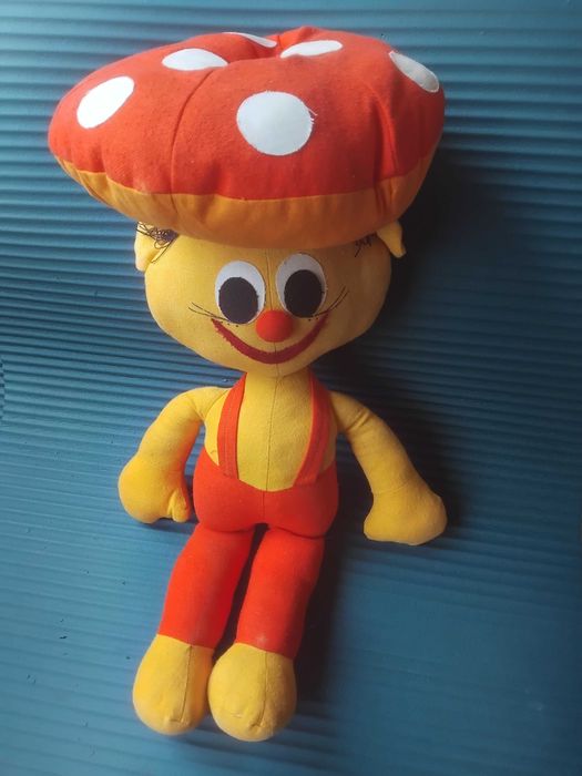 Стара играчка герой Дарко (списание Дъга) / Гъбарко.