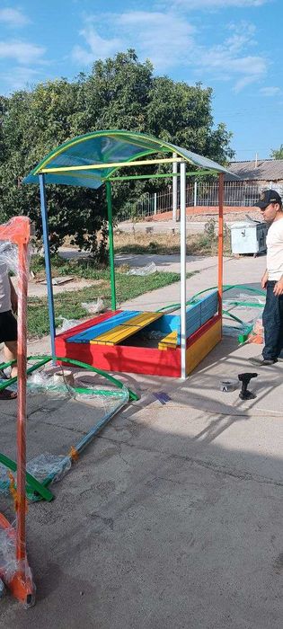 Детский двор  площадка