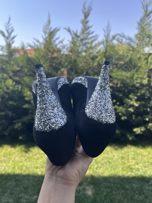 Pantofi cu toc marimea 35, pantoful galben