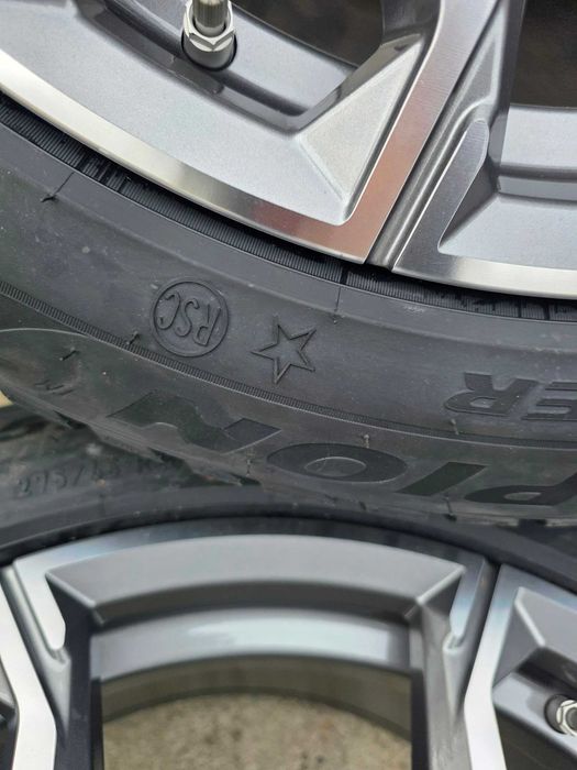 Roti noi de iarna runflat BMW X5 g05 X6 g06 R20 echipare Pirelli DOT2026