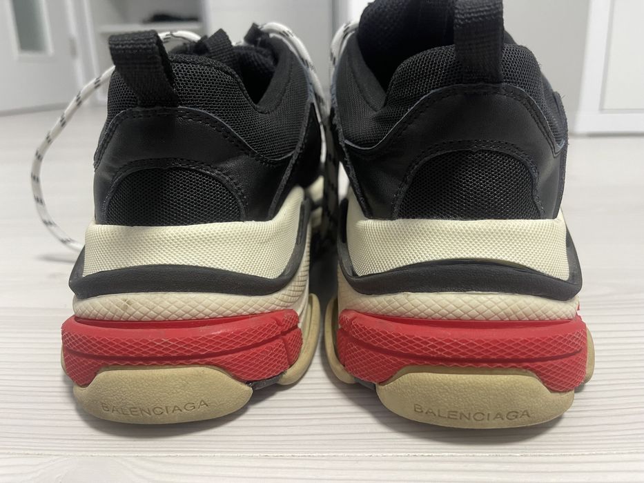Adidasi Balenciaga Triple S