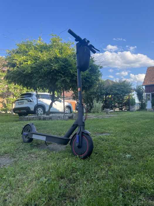 Xiaomi Mi Electric Scooter Pro 2