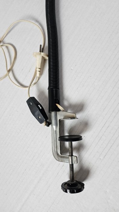 Lampă electrică de atelier/birou