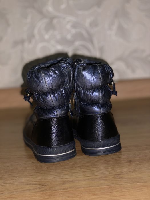 Продам  детские сапоги зима.
