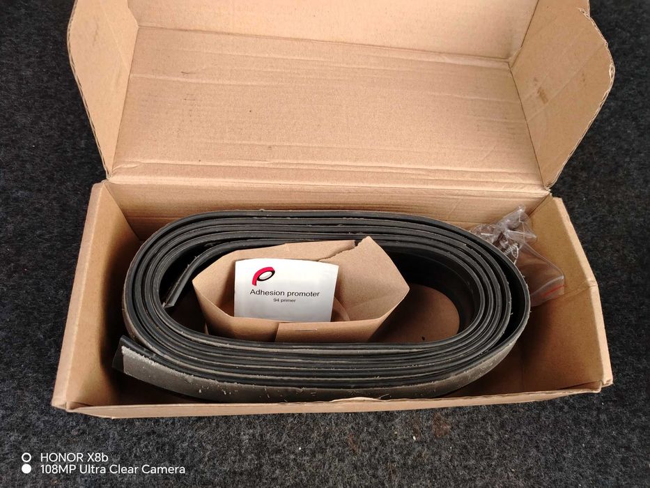 Универсален лип за предна броня