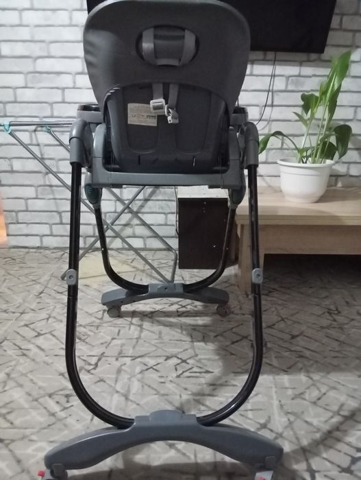 Продам 5 тыс .детский стульчик,торга нет