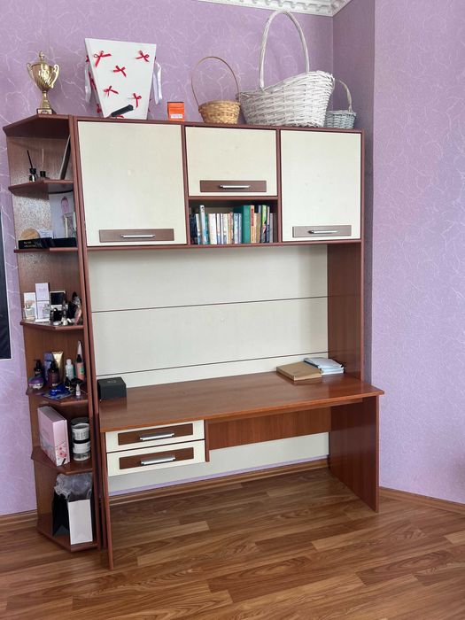 Спальный гарнитур