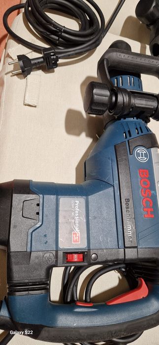 Bosch ciocan demolator nou