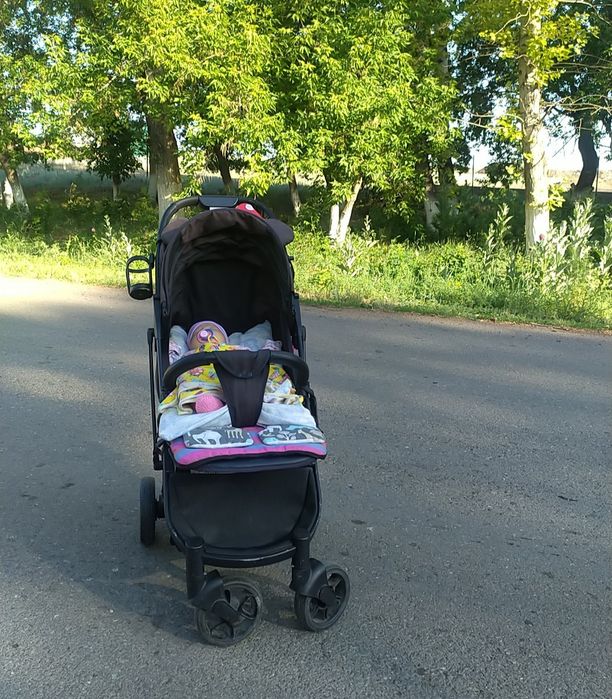 Продаю коляску лёгкий