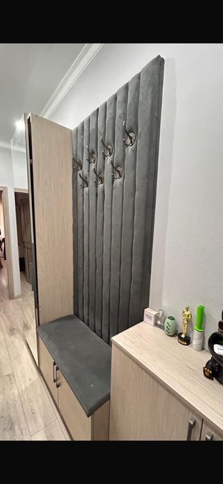 Продам прихожую с обувниций