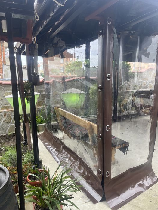 Ветроупорни завеси,тенти,сенници,перголи,покривала,винил,кристал.