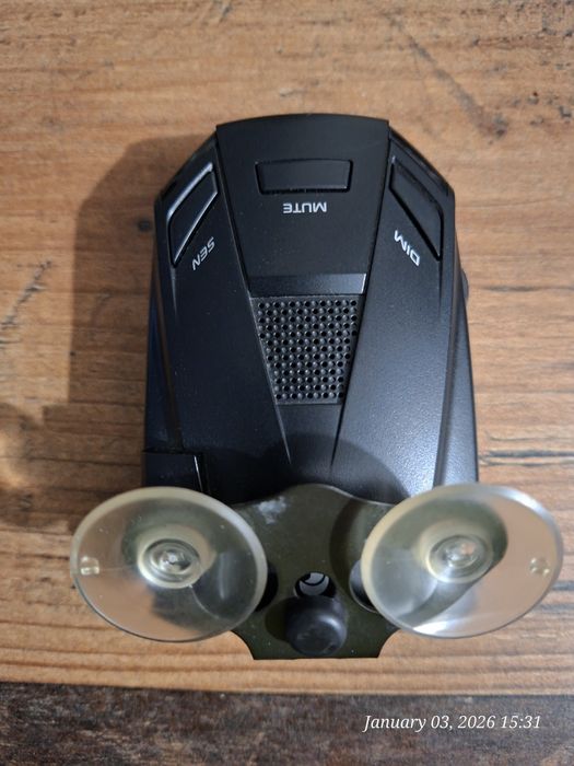 Vând detector Cobra RAD 250