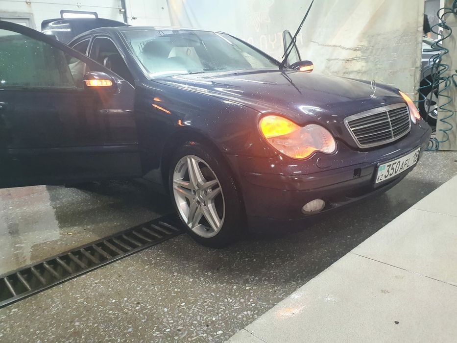 Продам Мерседес С 240