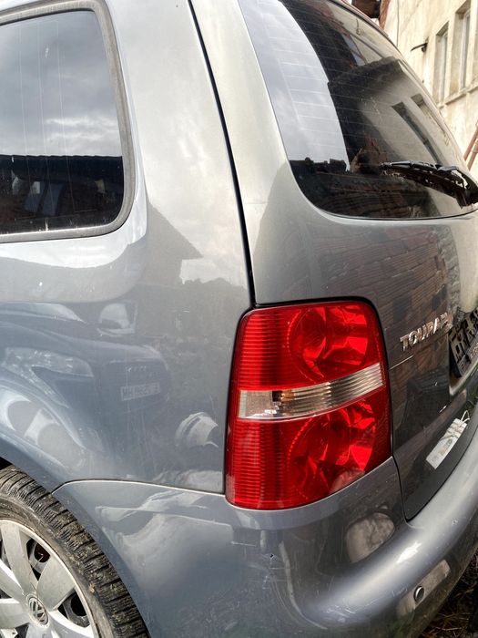 Volkswagen Touran на части