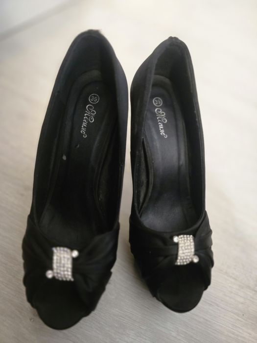 Официални  дамски обувки