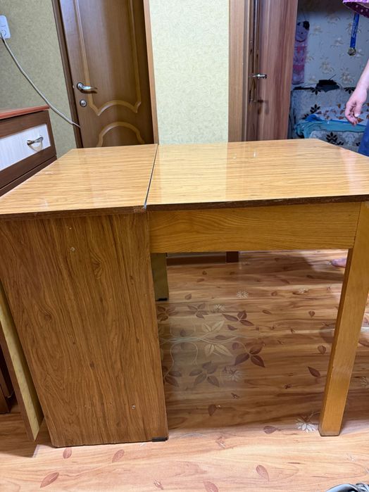 Стол  раскладной