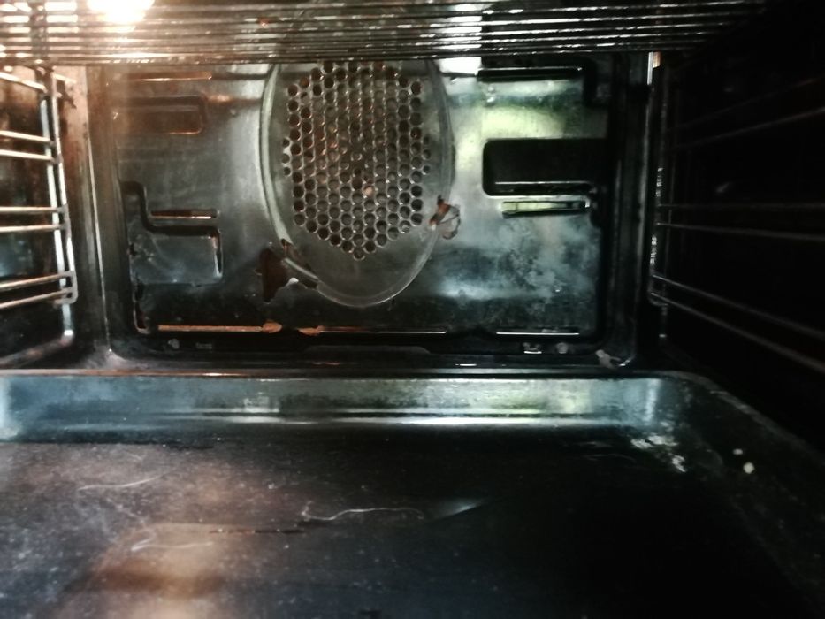 Фурна за вграждане BEKO-работеща