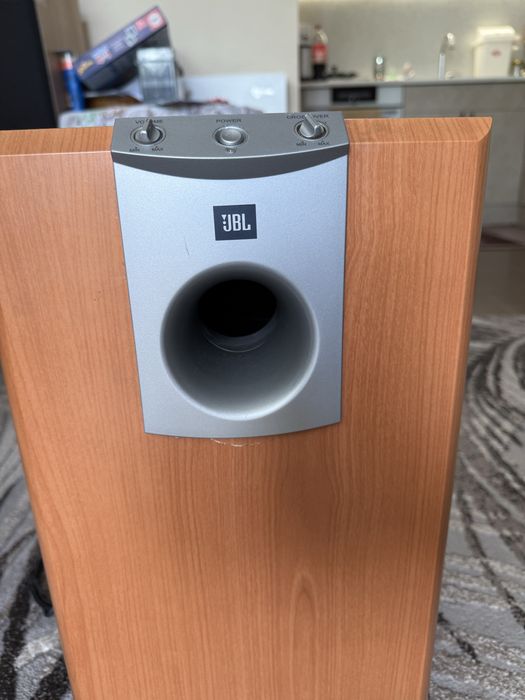 JBL SUB-178 8”  Subwoofer