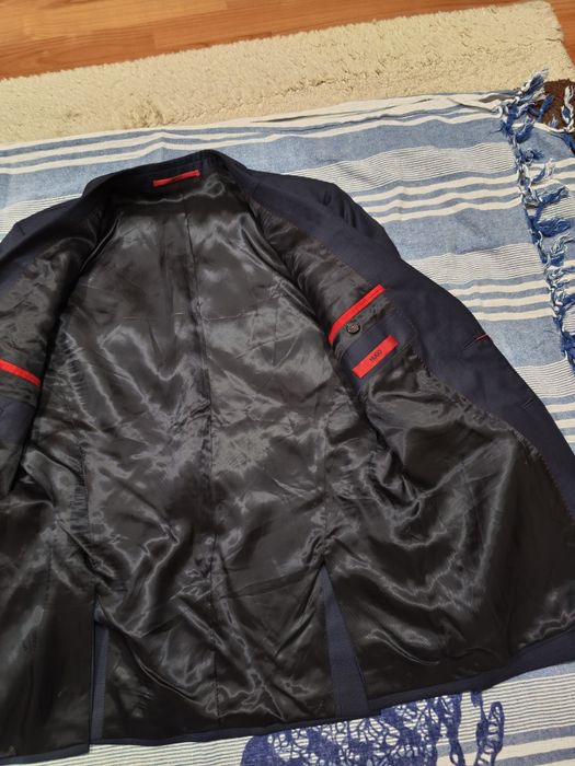 Sacou HUGO BOSS – Nou cu etichetă – 100% lână virgină