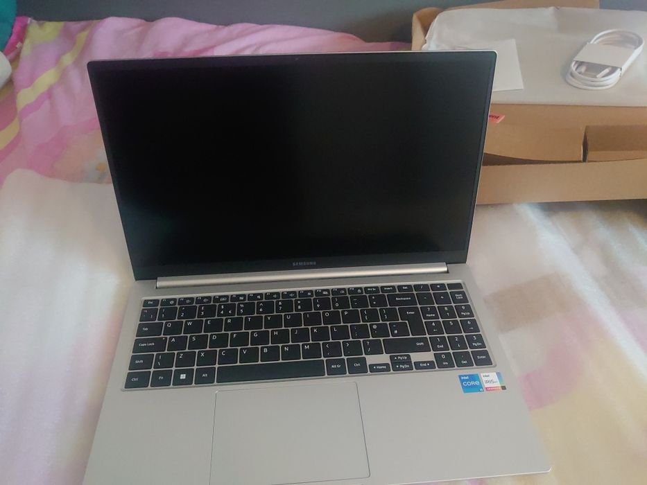 Samsung Galaxy Book 15,6 i5