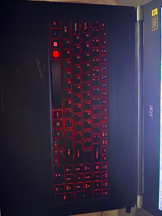 Acer aspire V Nitro black edition 17.3