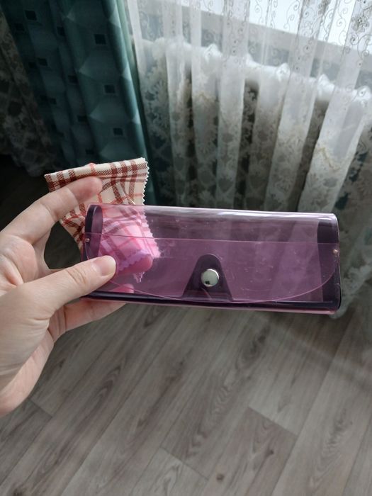 Продам очки нулевки женские