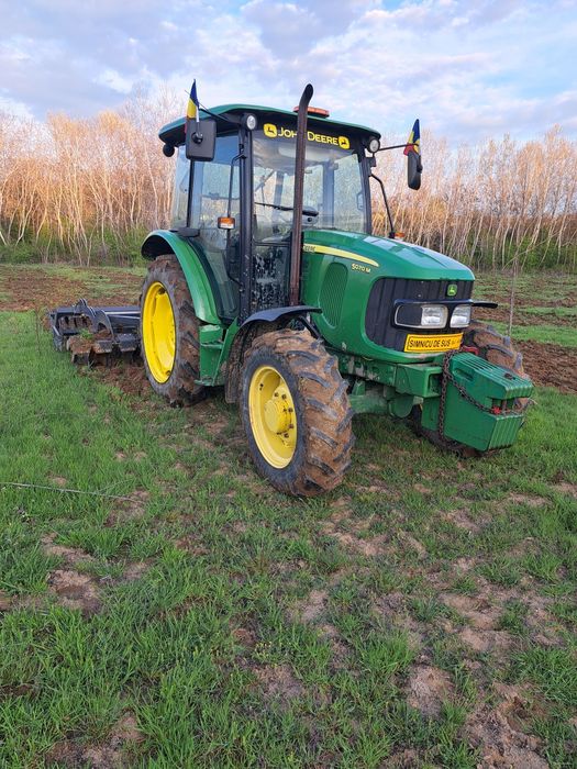 Tractor John deere 5070m