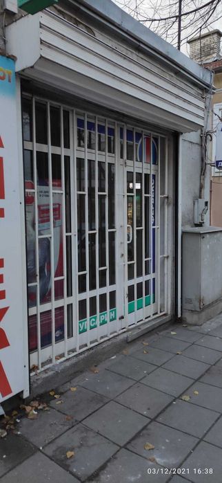Дава се под наем Магазин в Бургас, Възраждане - 30 кв.м за 350 € - Снимка #2