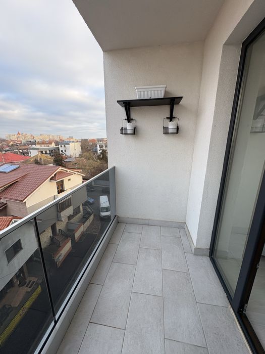 Vând garsonieră!!!