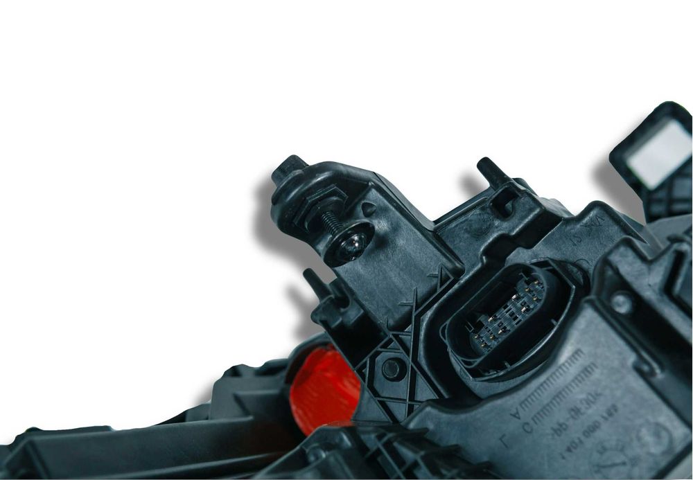 Фара (LED) RH Polo 20-