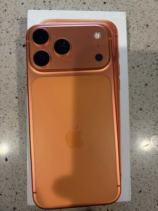 Iphone 17 Pro Max на 256 ГБ