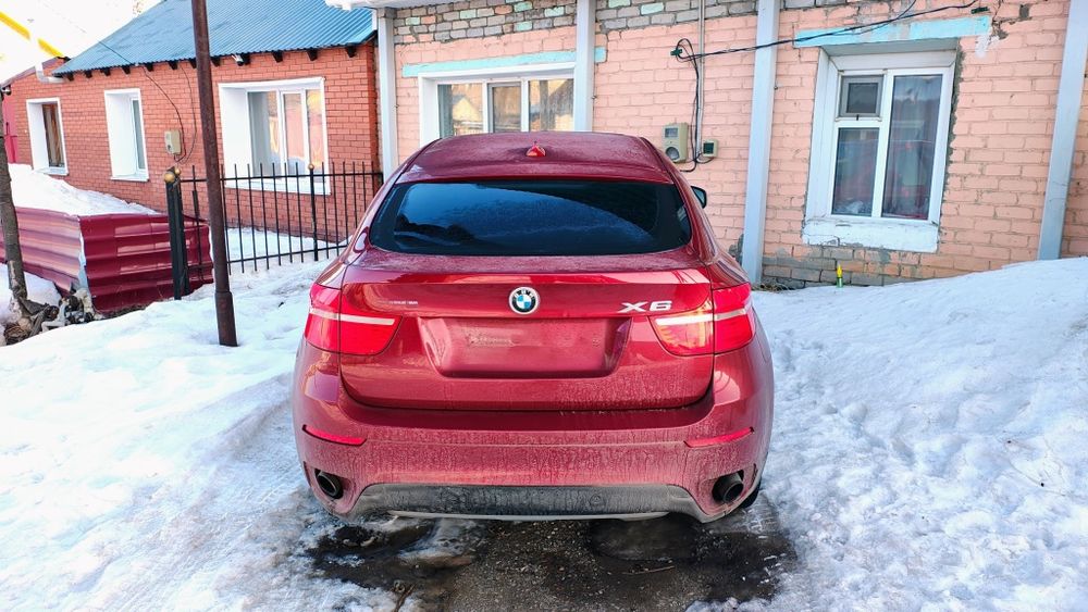 Продам БМВ х6 срочно