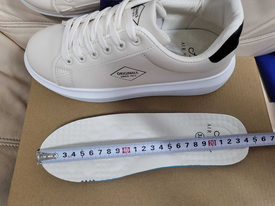 Нови кецки беж - еко кожа -38 номер