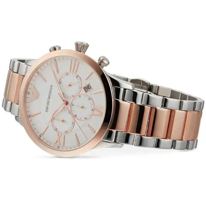 Часовник Emporio Armani