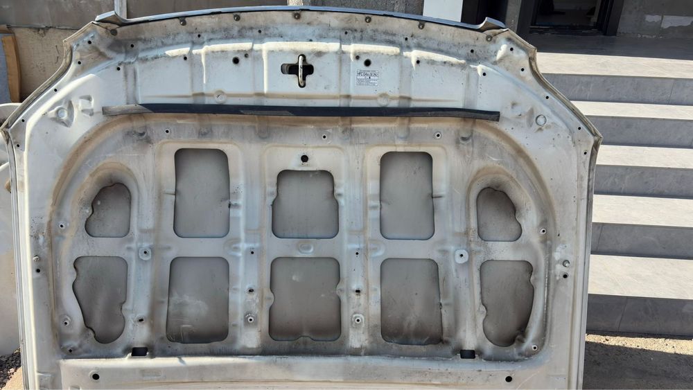 Капот от land cruser prado 150