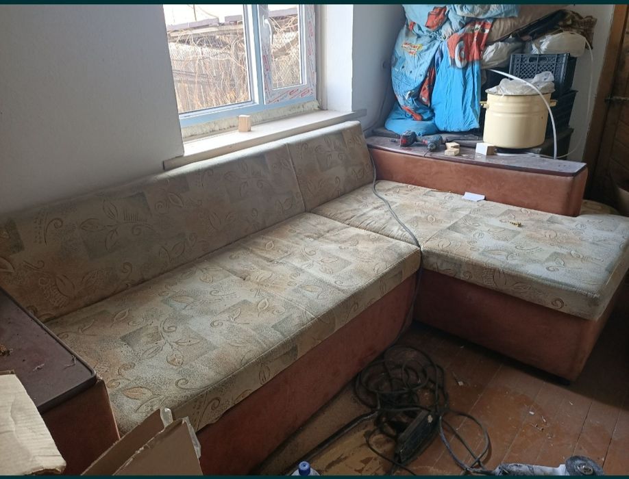 Продаётся диван 30'000 тг