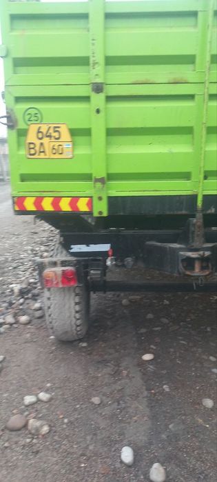 Traktr Prisepi sotiladi