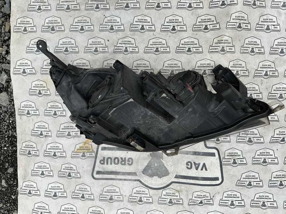Far Stanga Opel Astra J Facelift 2014 Cod 1LG010011-09