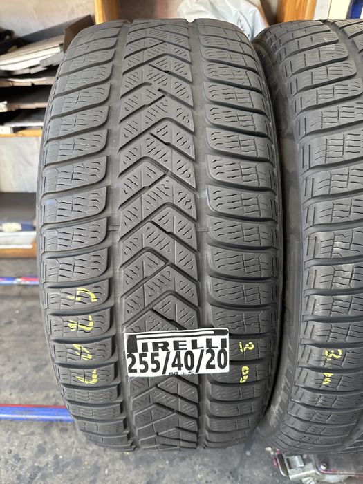 255/40/20 Pirelli M+S