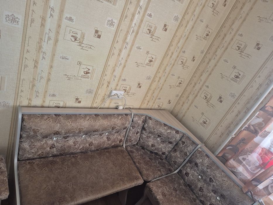 Продам диван на кухню