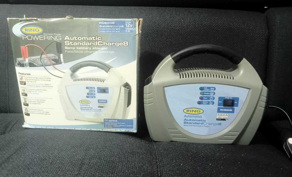 Redresor automat de baterie 8A, RING RCB208