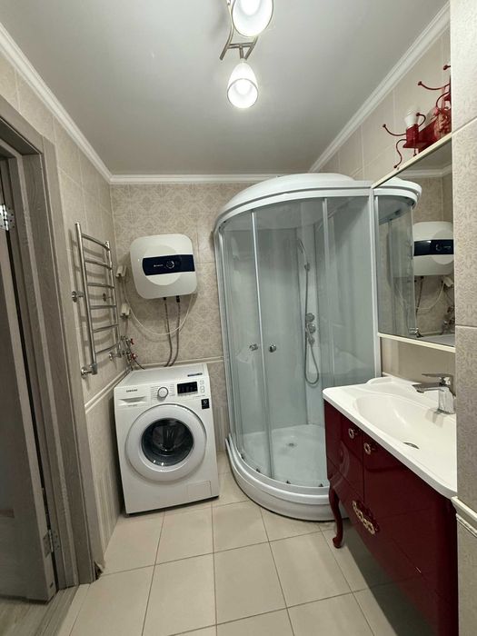 продам 4 ком квартиру в ЦЕНТРЕ