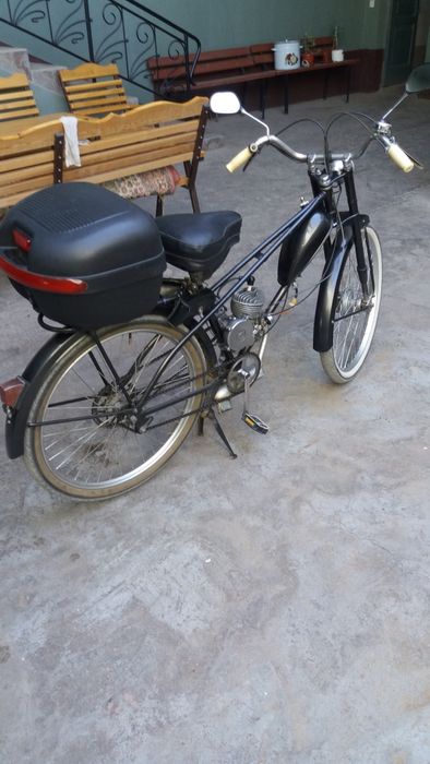 вело мотор пвз год выпуска 1969  в отличном состоянии мотор новый