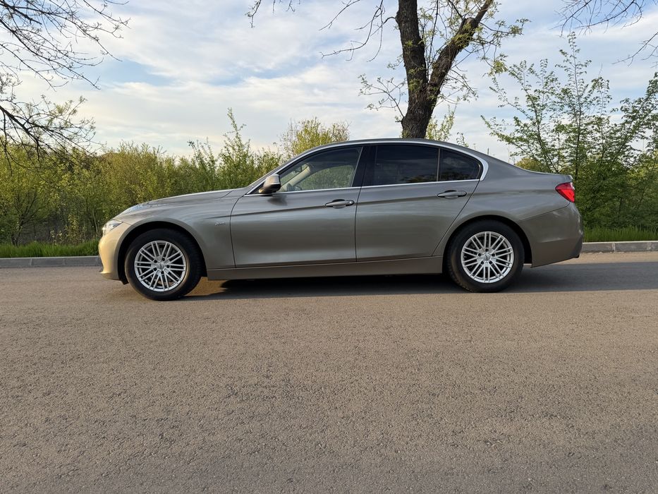 BMW 3 Series 2018 — imagine 2