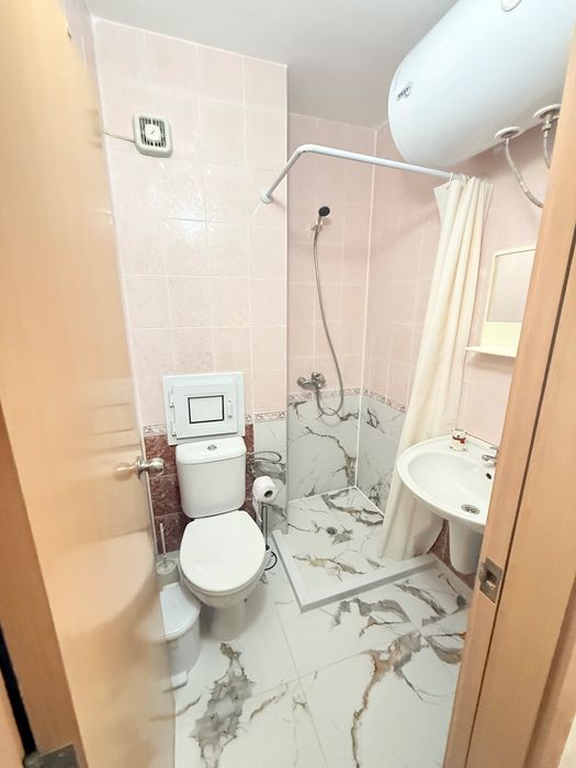 Продава се Едностаен апартамент в к.к. Слънчев бряг - 63 кв.м за 583 €/кв.м - Снимка #9