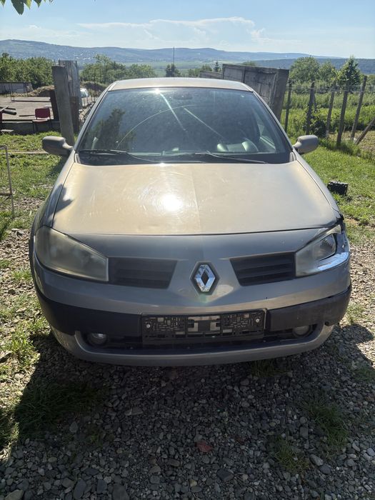 Dezmembrez Reganult Megane 1.6 benzina /an 2006