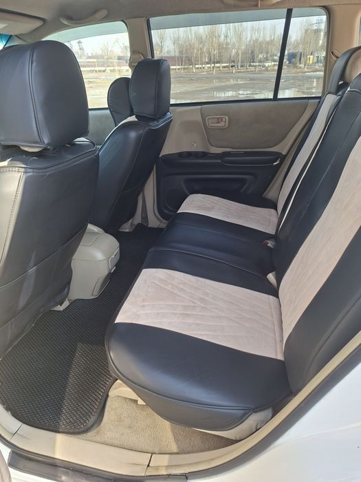 Тойота Хайландер