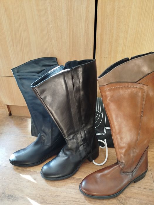 Женские кожаные сапоги