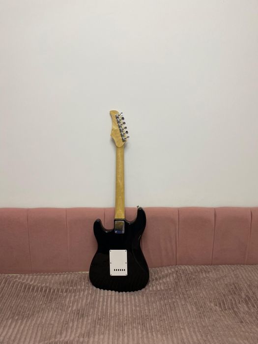 электрогитара стратокастер