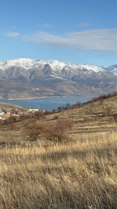 Срочно земельный участок под застройку 3,2 га Бостанлыкский район